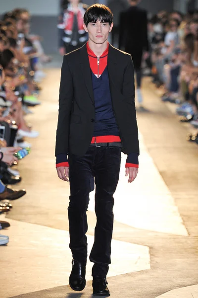 Look 21